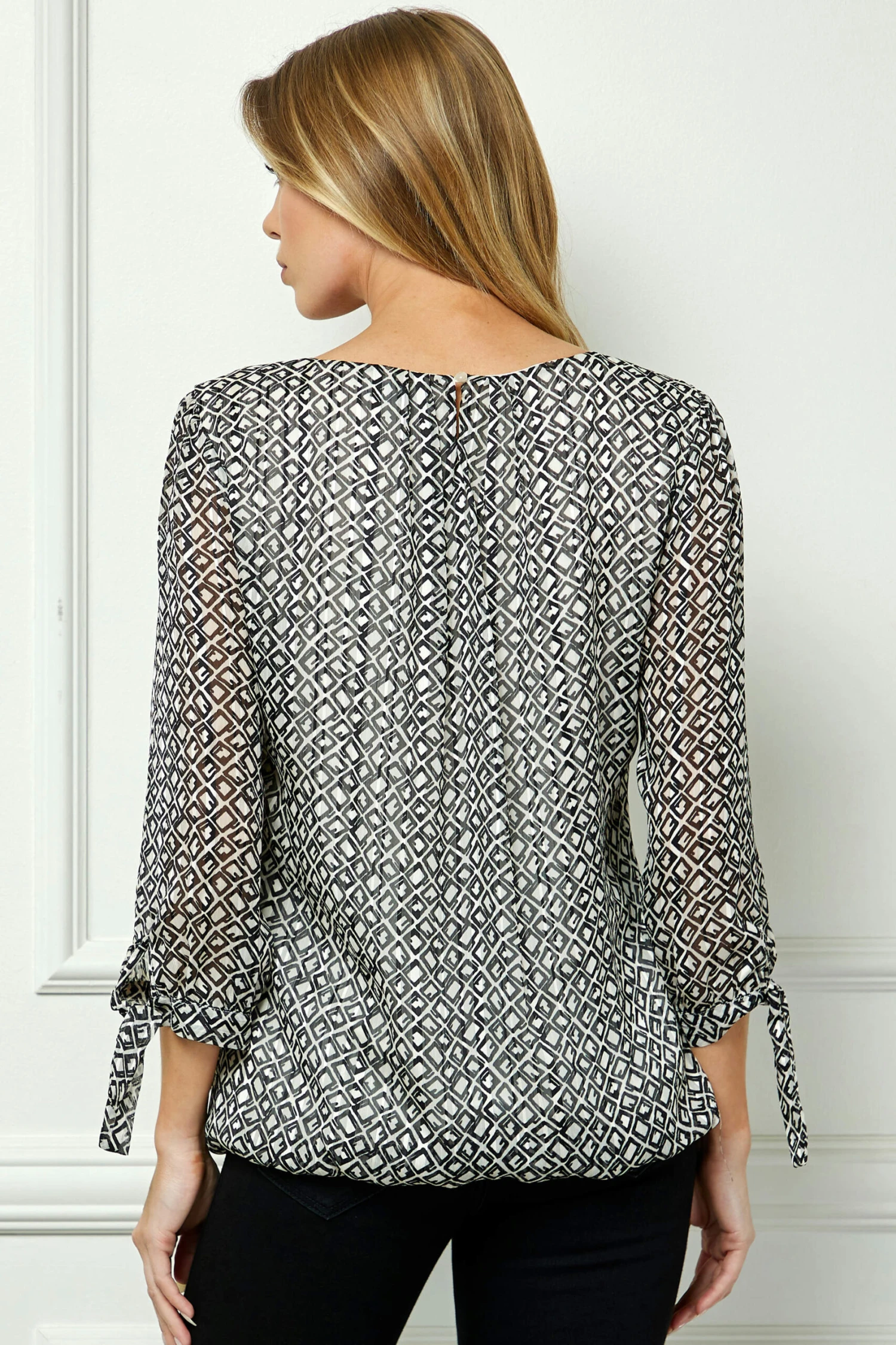 Bubble Hem 3/4 Tie Sleeve Blouse - Elegant Cream Fashion Top 4 Bubble Hem 3/4 Tie Sleeve Blouse - Elegant Cream Fashion Top - Image 4