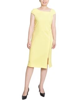 Petite Cap Sleeve Sheath Dress - Sleek Square Neck with Exposed Zipper