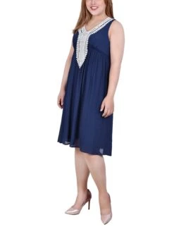 Plus Size Blue Summer Dress with Elegant Crochet Detail