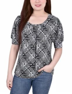 Petite Black & White Balloon Sleeve Knit Top with Neck Hardware