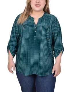 Plus Size Black Houndstooth Tab-Sleeve Blouse with Pockets