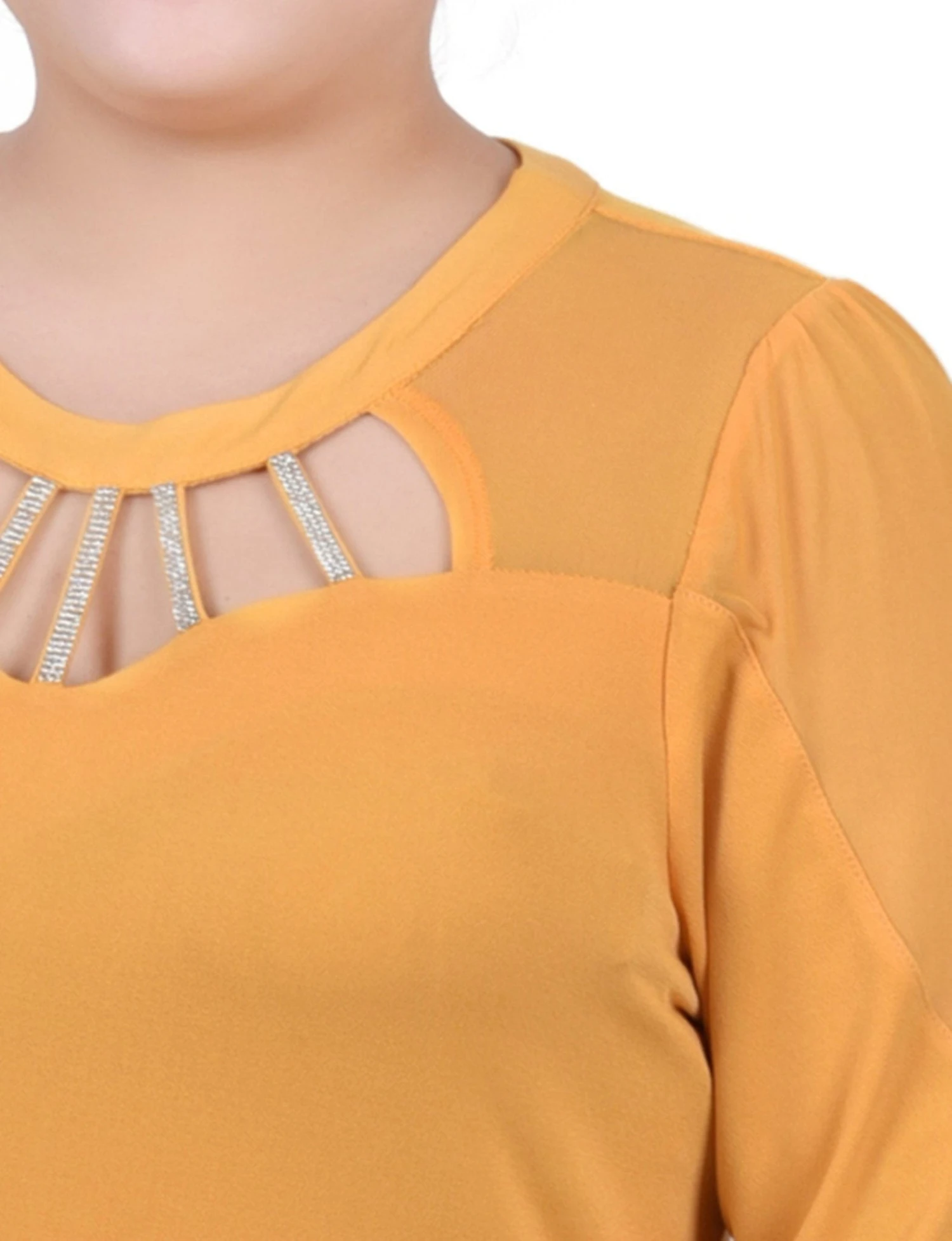 Golden Glow Plus Size 3/4 Sleeve Top with Cutout Stone Neckline 3 Golden Glow Plus Size 3/4 Sleeve Top with Cutout Stone Neckline - Image 3