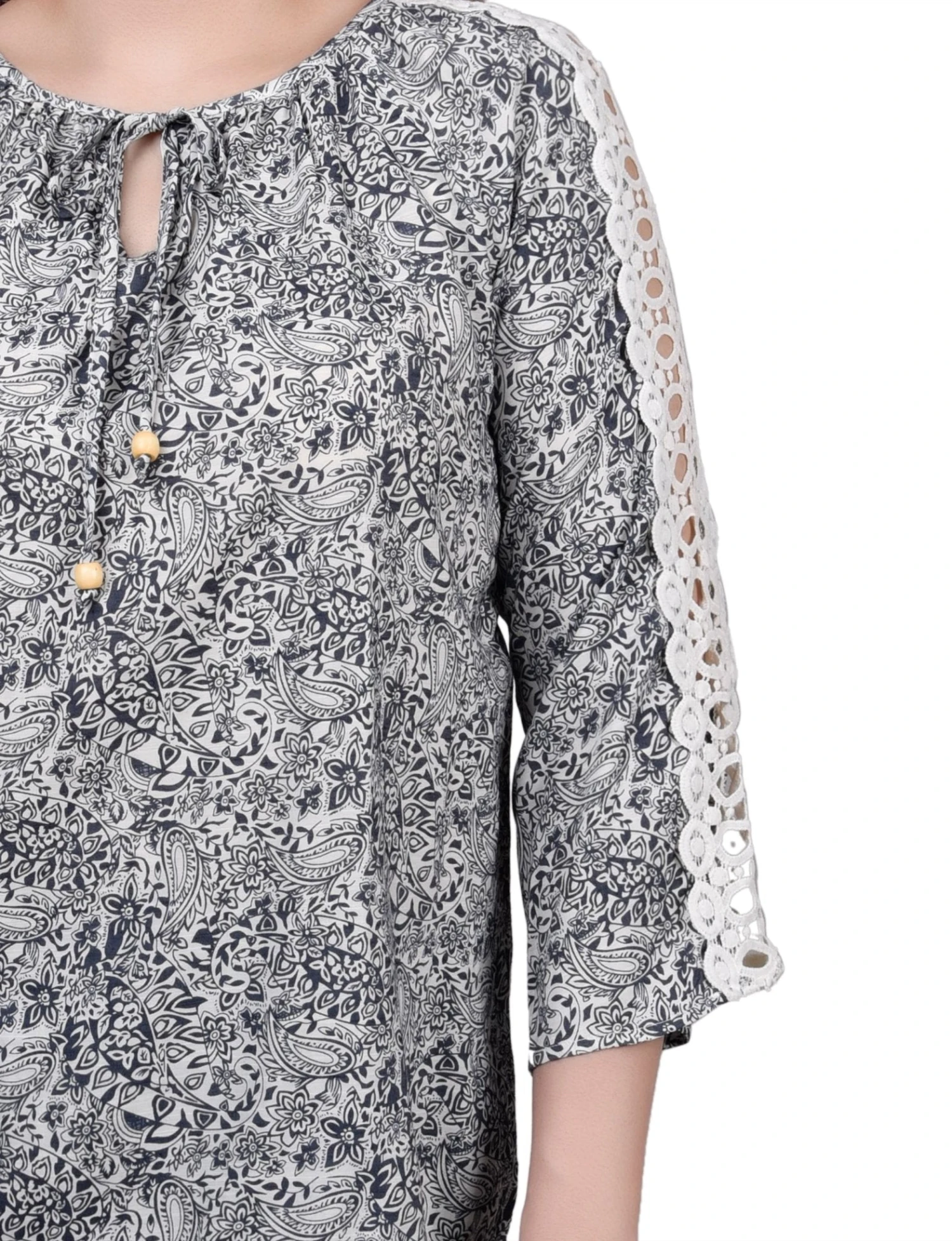 3/4 Sleeve Crochet Detail Blouse with Beaded Neckline 3 3/4 Sleeve Crochet Detail Blouse with Beaded Neckline - Image 3