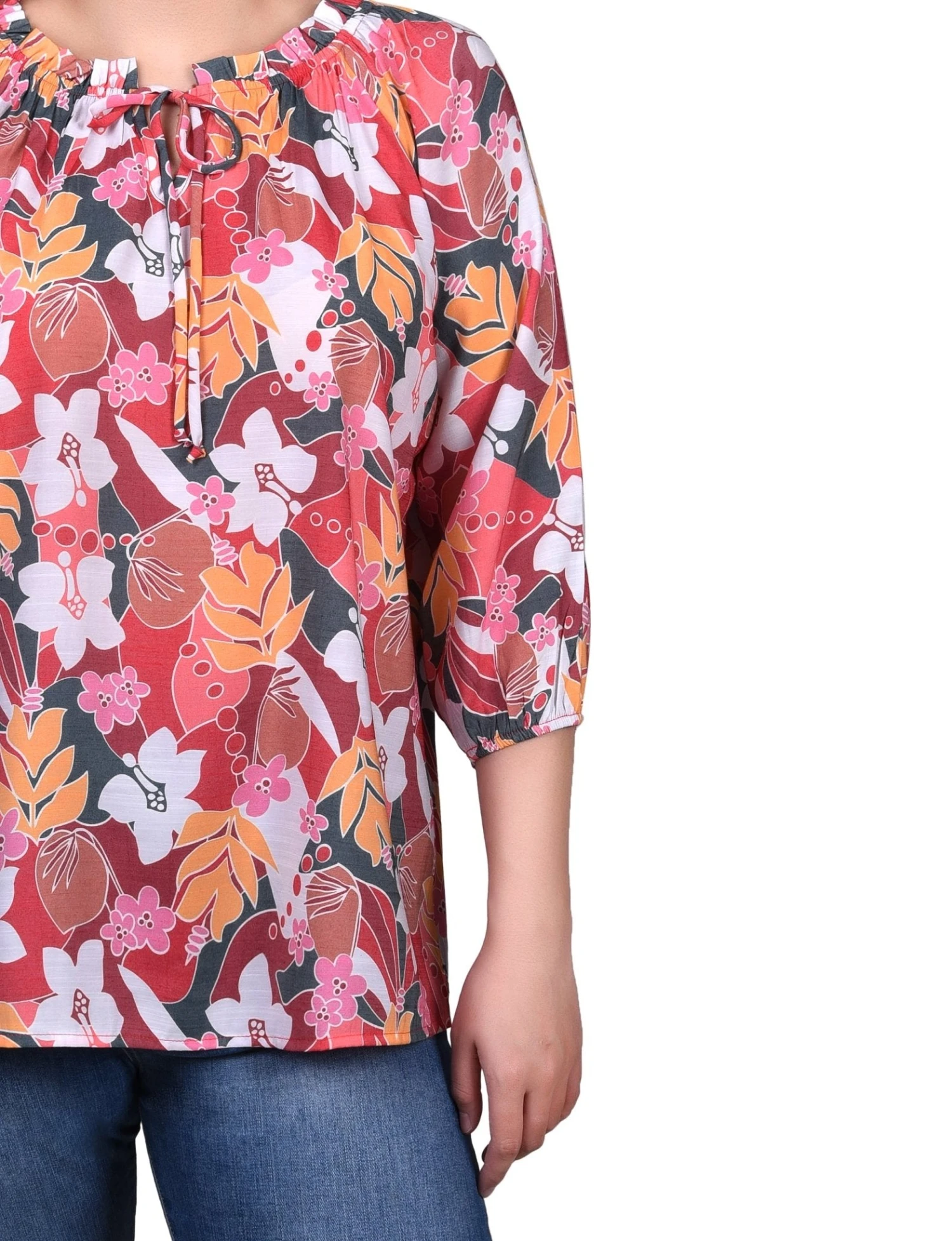 Petite 3/4 Sleeve Drawstring Neck Blouse in Rayon Slub 7 Petite 3/4 Sleeve Drawstring Neck Blouse in Rayon Slub - Image 7