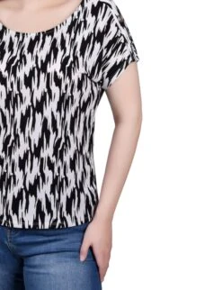 NY Collection Petite Short Sleeve Button-Shoulder Tunic Top 26 NY Collection Petite Short Sleeve Button-Shoulder Tunic Top -Dressbarn Store ny collection short sleeve extended sleeve tunic top petite 241137