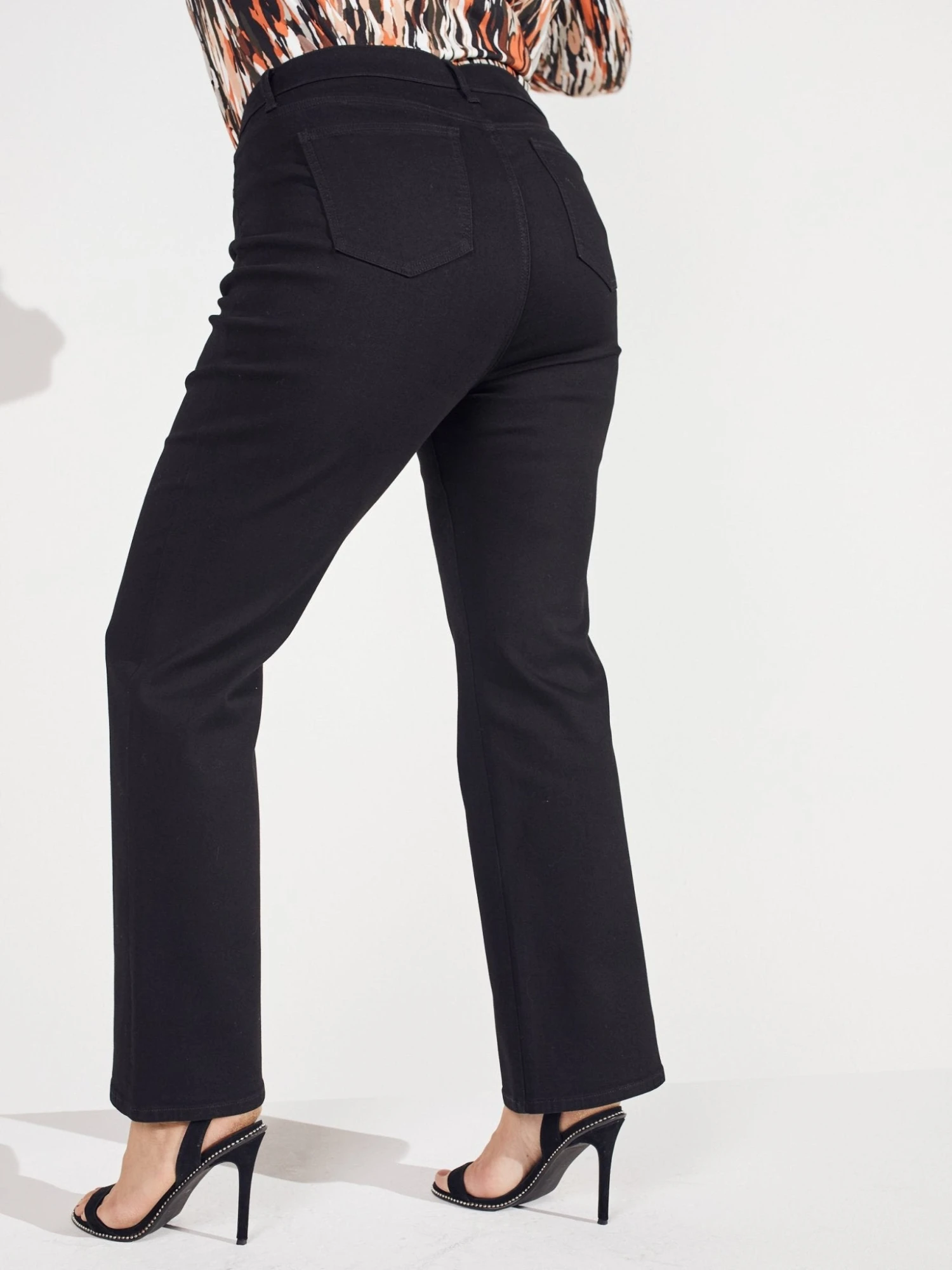 Westport Signature Plus Size Bootcut 5-Pocket Denim Jeans 8 Westport Signature Plus Size Bootcut 5-Pocket Denim Jeans - Image 8