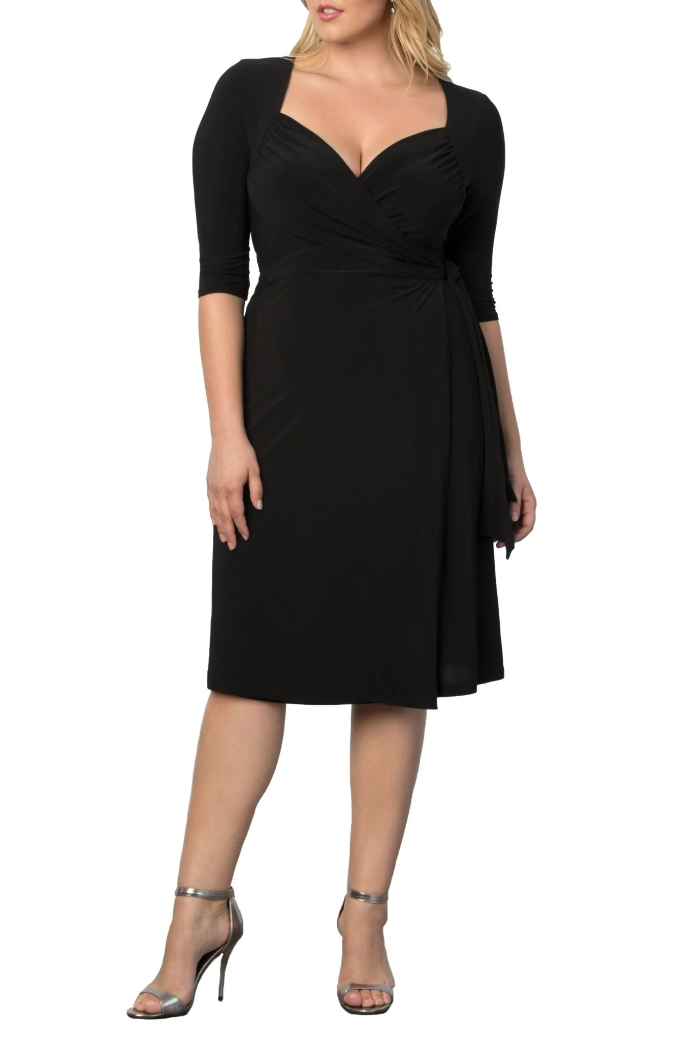 Plus Size Sweetheart Knit Wrap Dress - Versatile Midi for Any Occasion 7 Plus Size Sweetheart Knit Wrap Dress - Versatile Midi for Any Occasion - Image 7