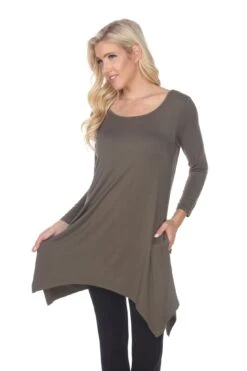 White Mark Makayla Tunic Top with Side Pockets